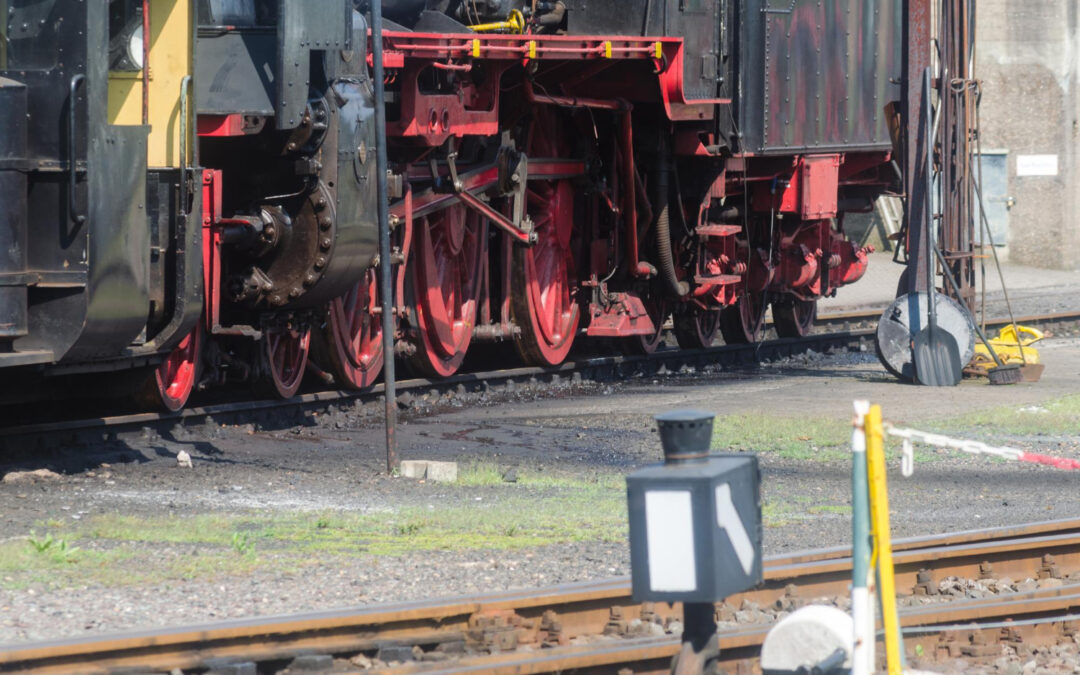 What If Your Train Hits Construction Equipment In Aurora